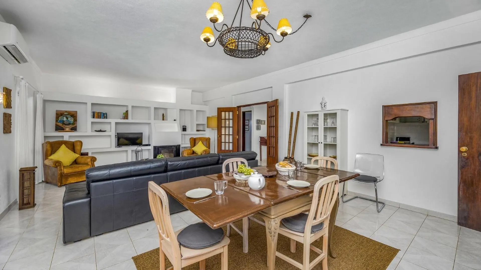 Villa Alfarrobeira By Villa Plus Lagoa  Lagoa (Algarve)
